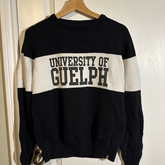 University of Guelph Knit Sweater - Black and White Size S - Picture 1 of 3
